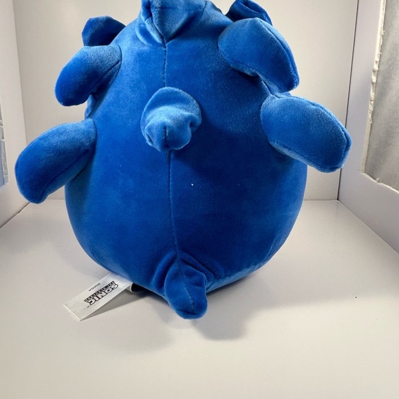 Squishmallow Sonic the Hedgehog 8” - Picture 5 of 5